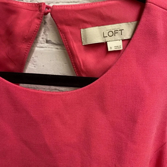 5/$20 LOFT Barbie Pink Spring Picnic Dress with Back Cut Out Women’s Size 0 - Picture 4 of 8